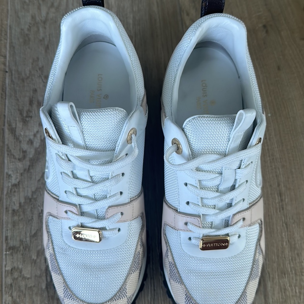 Louis Vuitton Run Away Sneakers - Picture 3 of 7